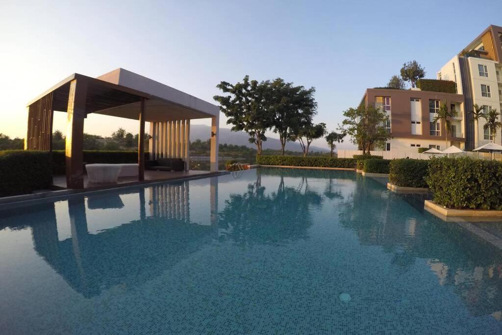 Cozy Modern Room With Stunning Lake & Mountain View เชียงใหม่ ภายนอก รูปภาพ